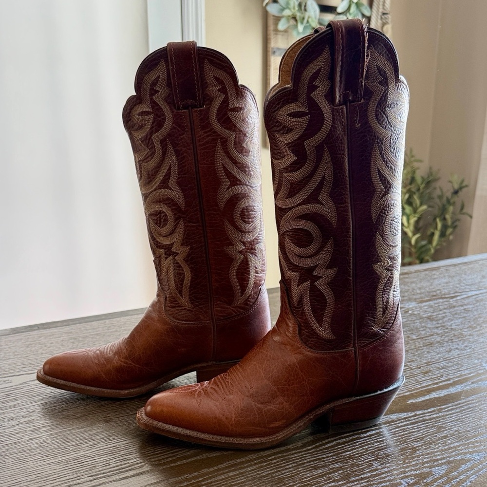 Justin Ladies Size 7 Cowboy Boots